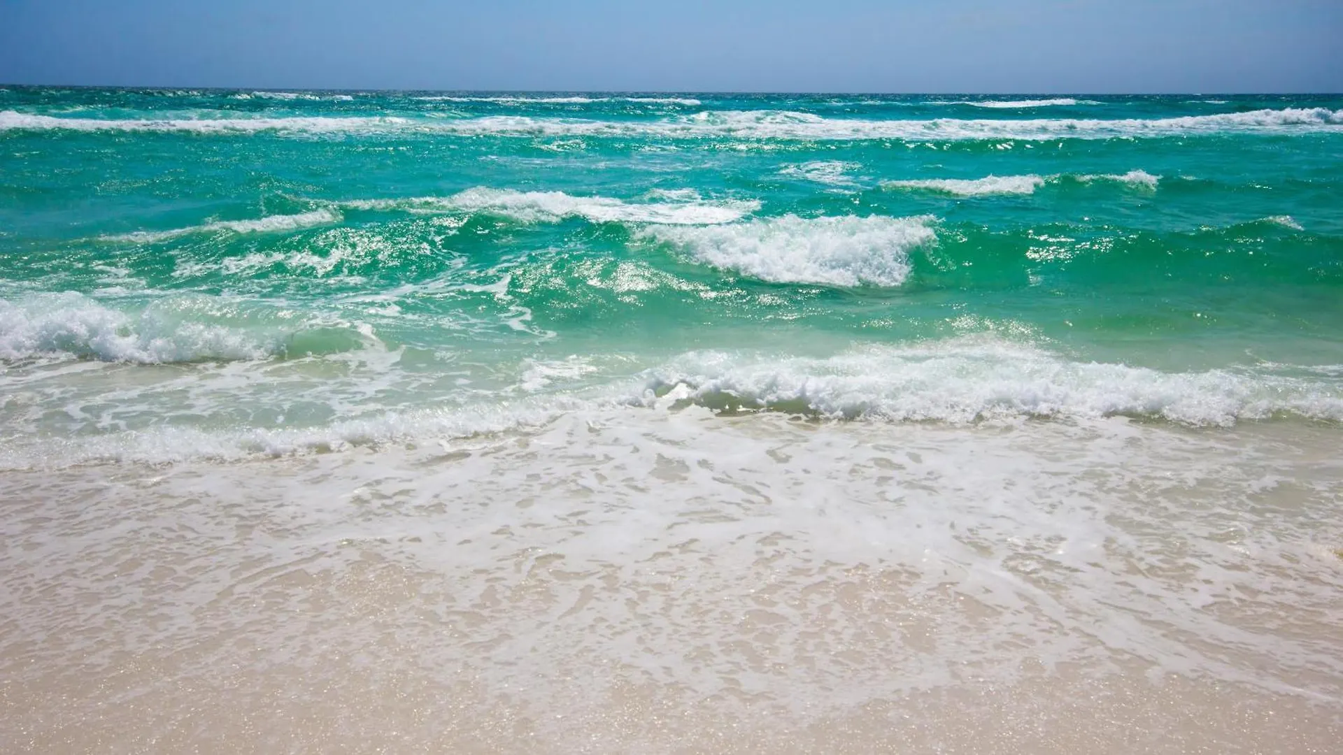 Beach Haven! 2Br 2Ba Sleeps 6! Coastal Paradise Awaits! Panama Stadt Ferienhaus